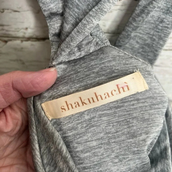 shakuhachi top  xs grey crop top - Picture 10 of 11